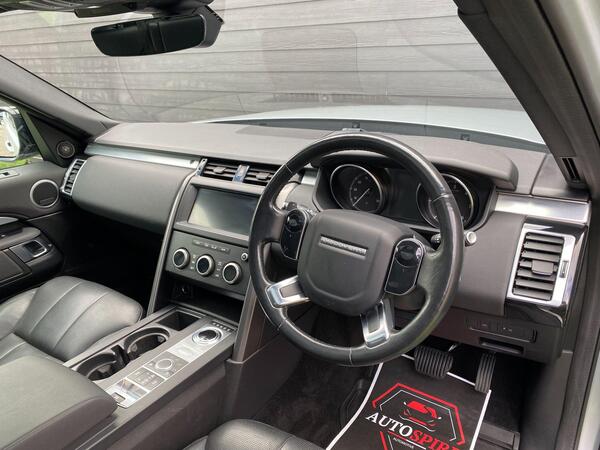 2020 Land Rover Discovery 3.0 SD V6 Landmark Edition Auto 4WD Euro 6 (s/s) 5dr
