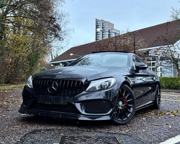Mercedes-Benz C-Class view 5