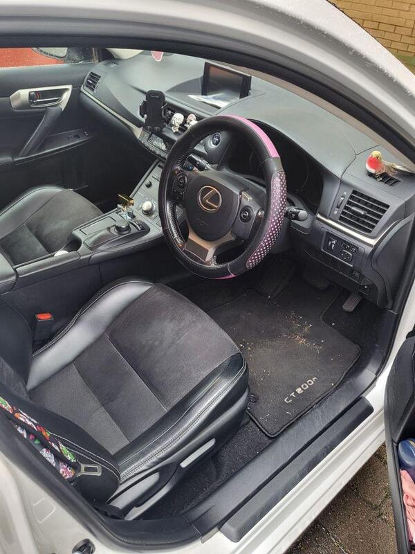 Lexus CT view 3