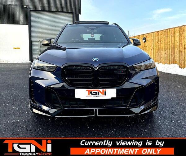 BMW X5 view 2