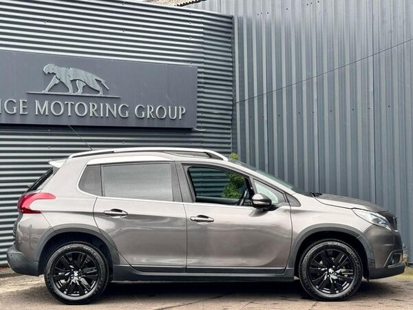 Peugeot 2008 view 3