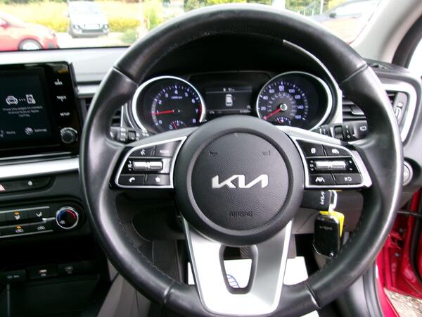 2024 Kia Ceed 1.5 T-GDi 2 Euro 6 (s/s) 5dr Non-ADAP
