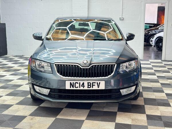 Skoda Octavia view 2
