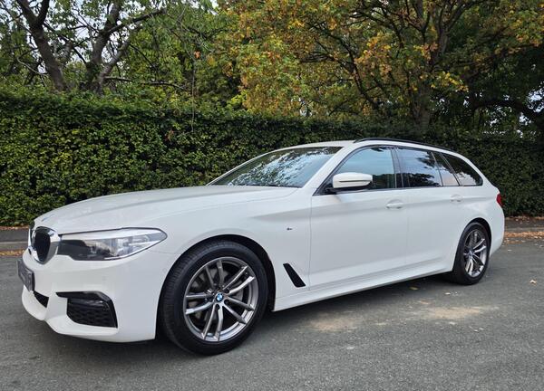 2019 BMW 5 Series 2.0 520d M Sport Touring Auto Euro 6 (s/s) 5dr