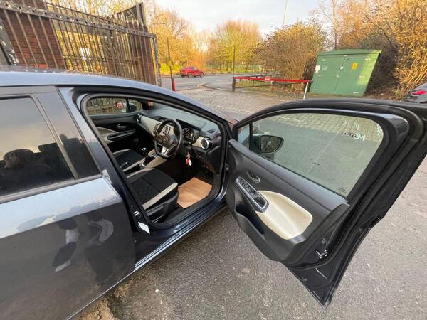 Nissan Micra view 6