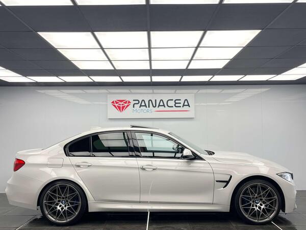 BMW M3 view 2