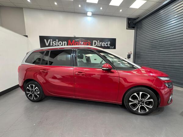 Citroen Grand C4 Spacetourer view 3
