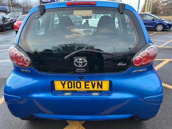 Toyota Aygo view 4