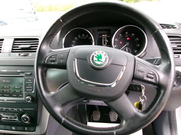 2009 Skoda Yeti 2.0 TDI Elegance 4WD Euro 5 5dr