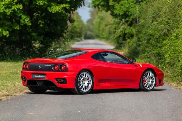 Ferrari 360 photo 2