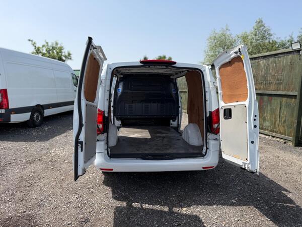 2020 Mercedes-Benz Vito 1.7 114 CDI Progressive FWD L2 Euro 6 (s/s) 5dr (LWB)