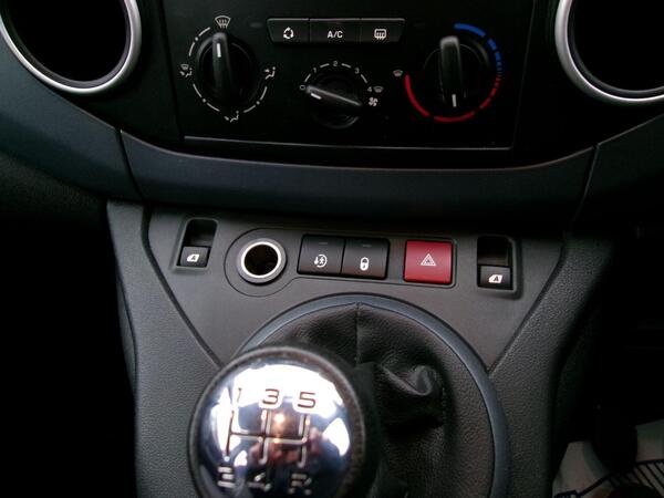 2014 Peugeot Partner Tepee 1.6 VTi Tepee S 5dr