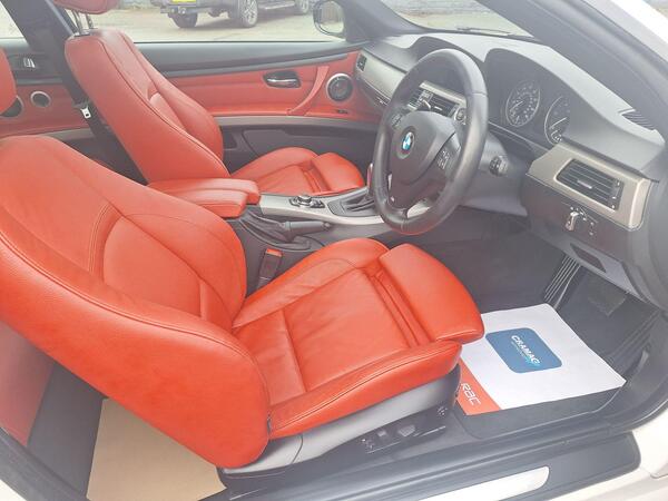 BMW 3 Series view 3