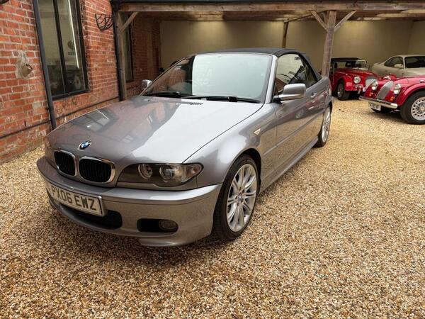 BMW 3 Series view 3