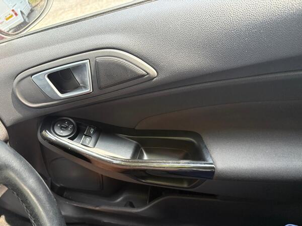 2016 Ford Fiesta 1.5 TDCi ECOnetic Zetec Euro 6 (s/s) 5dr
