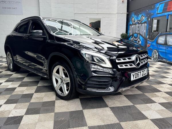 Mercedes-Benz Gla view 6