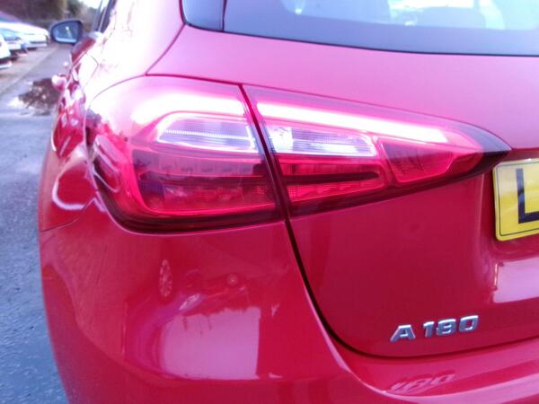 2020 Mercedes-Benz A Class 1.3 A180 SE Euro 6 (s/s) 5dr