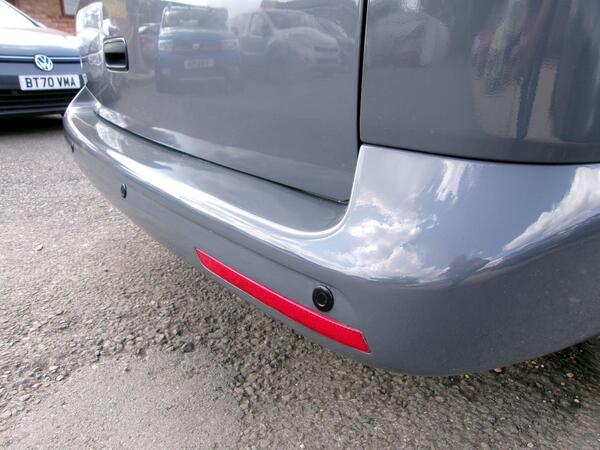 2014 Volkswagen Transporter Shuttle 2.0 TD T30 S L1 H1 4dr