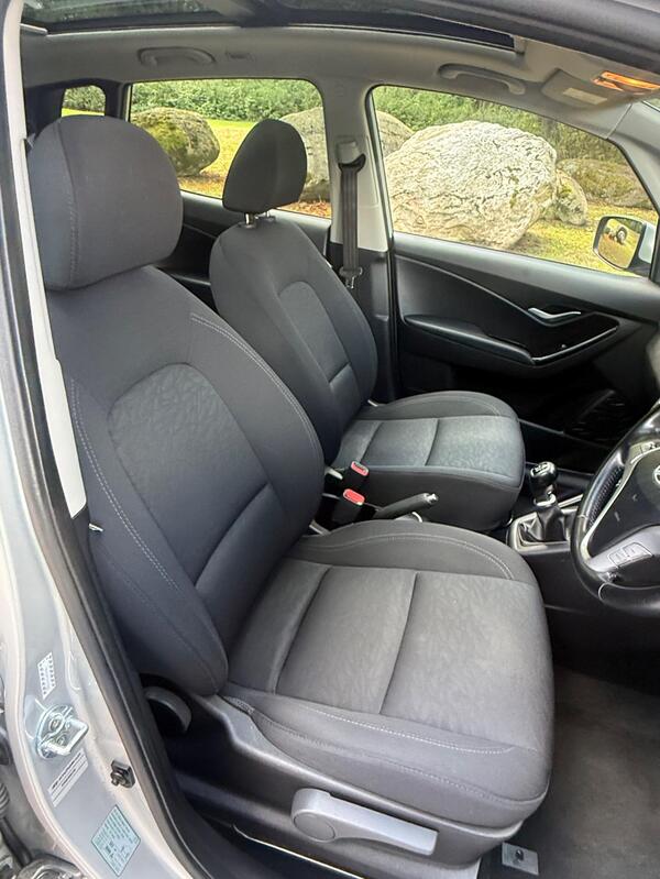 2016 Hyundai ix20 1.4 Blue Drive Premium Euro 6 (s/s) 5dr