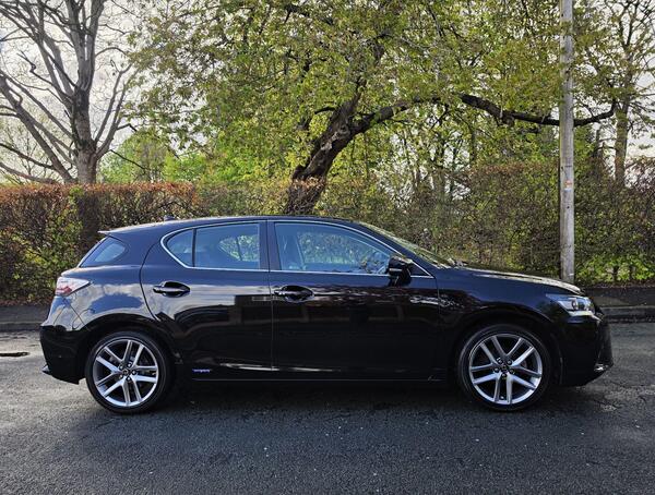 2017 Lexus CT 1.8 200h Executive Edition CVT Euro 6 (s/s) 5dr