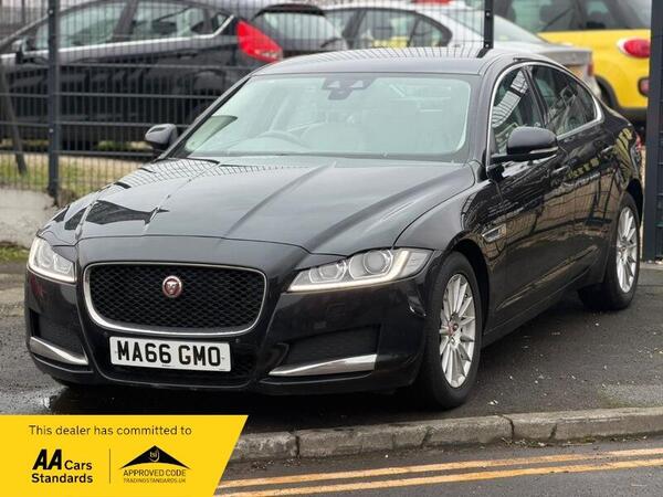 Jaguar XF view 2