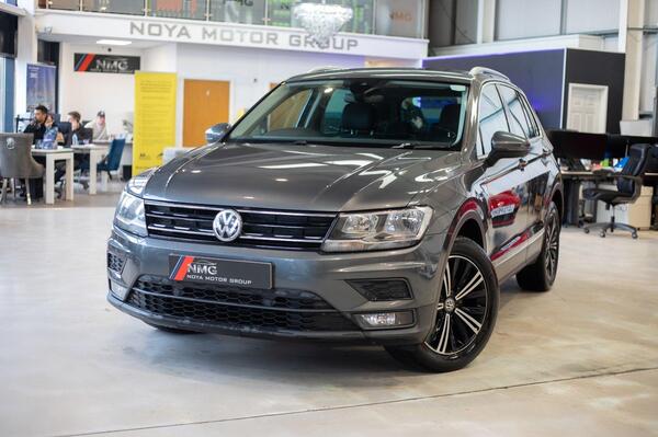 Volkswagen Tiguan view 5