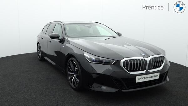 2025 5 SERIES 520I M SPORT TOURING FINANCE AVAILABLE 5,849.25... photo