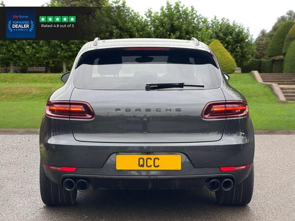 Porsche Macan view 5