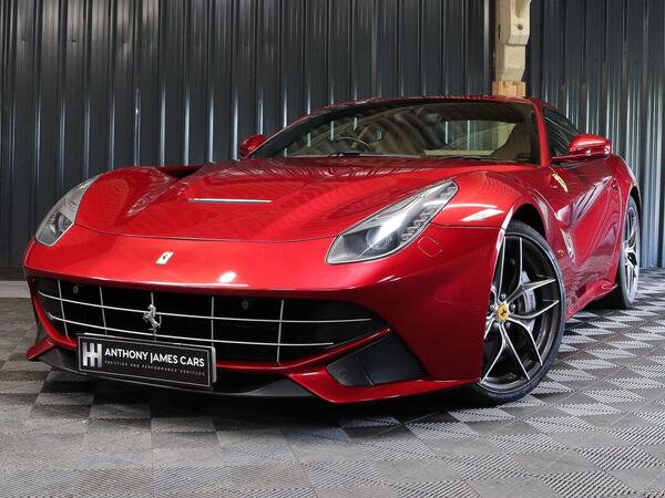 Ferrari F12 Berlinetta view 4