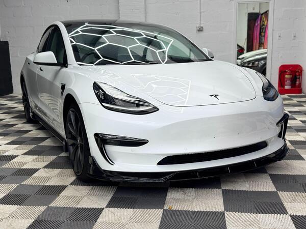 Tesla Model 3 view 7