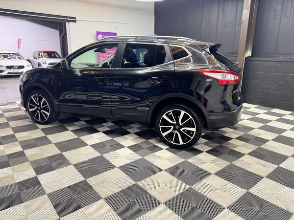 Nissan Qashqai view 4