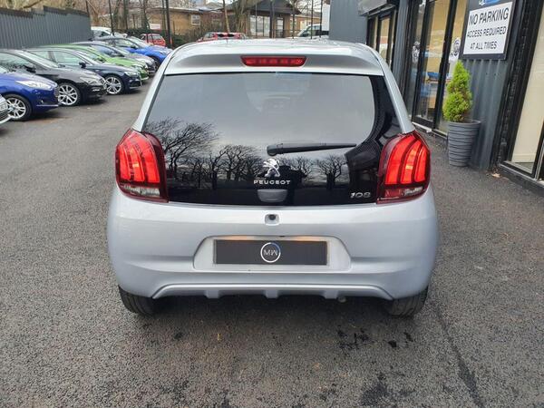 Peugeot 108 view 4