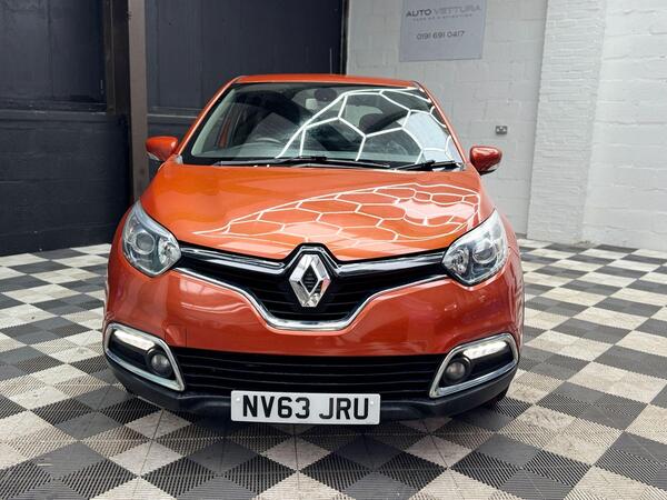 Renault Captur view 2