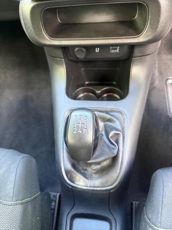2017 Citroen C3 1.2 PureTech Feel Euro 6 5dr