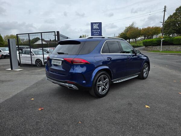 Mercedes-Benz GLE view 4