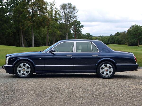 Bentley Arnage view 2