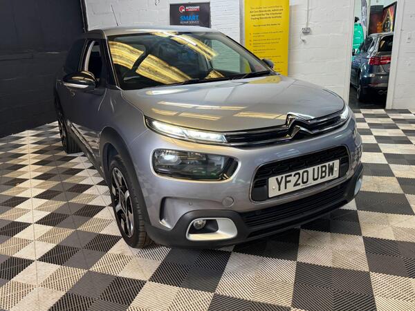 Citroen C4 Cactus view 3