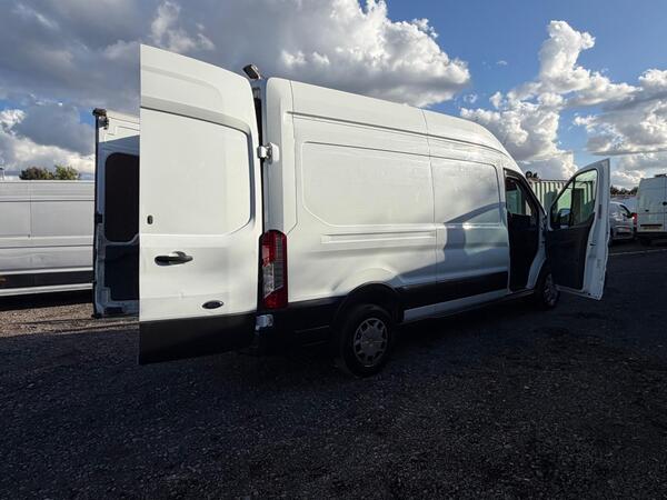 2020 Ford Transit 2.0 350 EcoBlue Trend RWD L3 H3 Euro 6 (s/s) 5dr