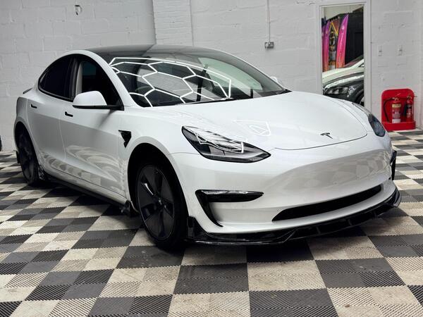 Tesla Model 3 view 2