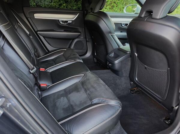 2019 Volvo V90 2.0 D5 PowerPulse R-Design Auto AWD Euro 6 (s/s) 5dr