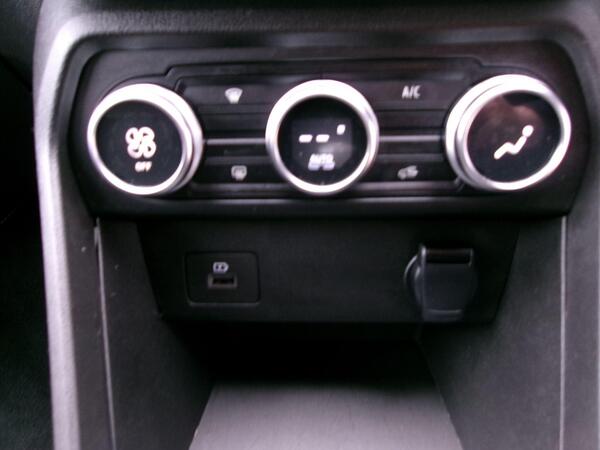 2022 Dacia Jogger 1.0 TCe Extreme SE Euro 6 (s/s) 5dr
