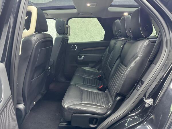 Land Rover Discovery view 7