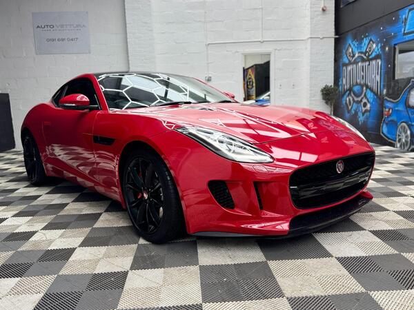 Jaguar F-Type view 2