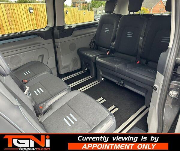 Ford Tourneo Custom view 6