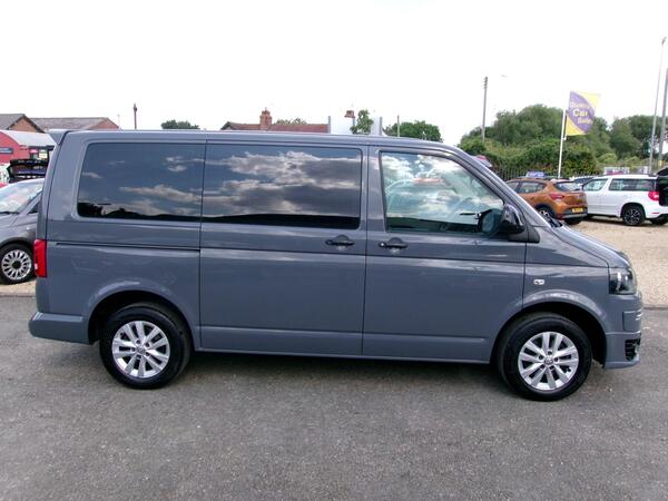 2014 Volkswagen Transporter Shuttle 2.0 TD T30 S L1 H1 4dr