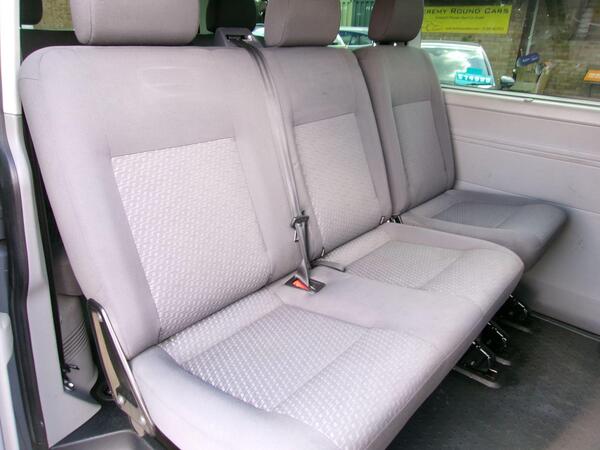 2014 Volkswagen Transporter Shuttle 2.0 TD T30 S L1 H1 4dr