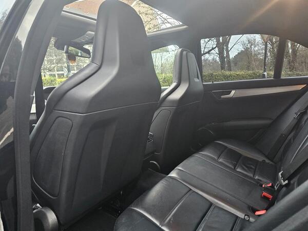 Mercedes-Benz C-Class view 6