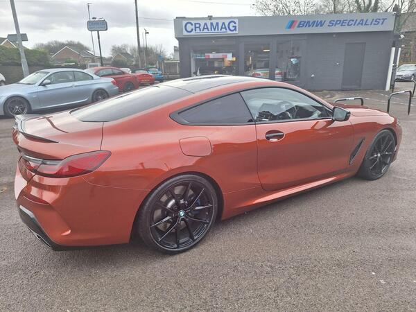 BMW 8 Series view 4