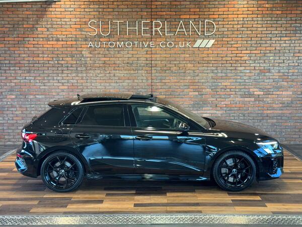 Audi RS3 view 4