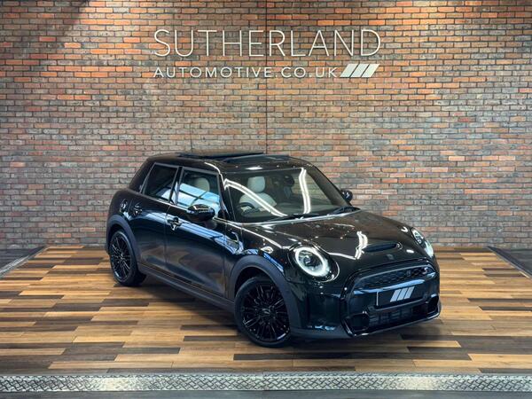 Mini Hatch view 2